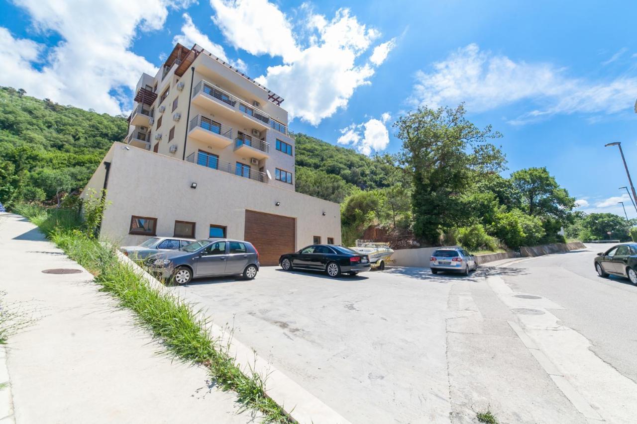 Welcome Apartments Petrovac エクステリア 写真